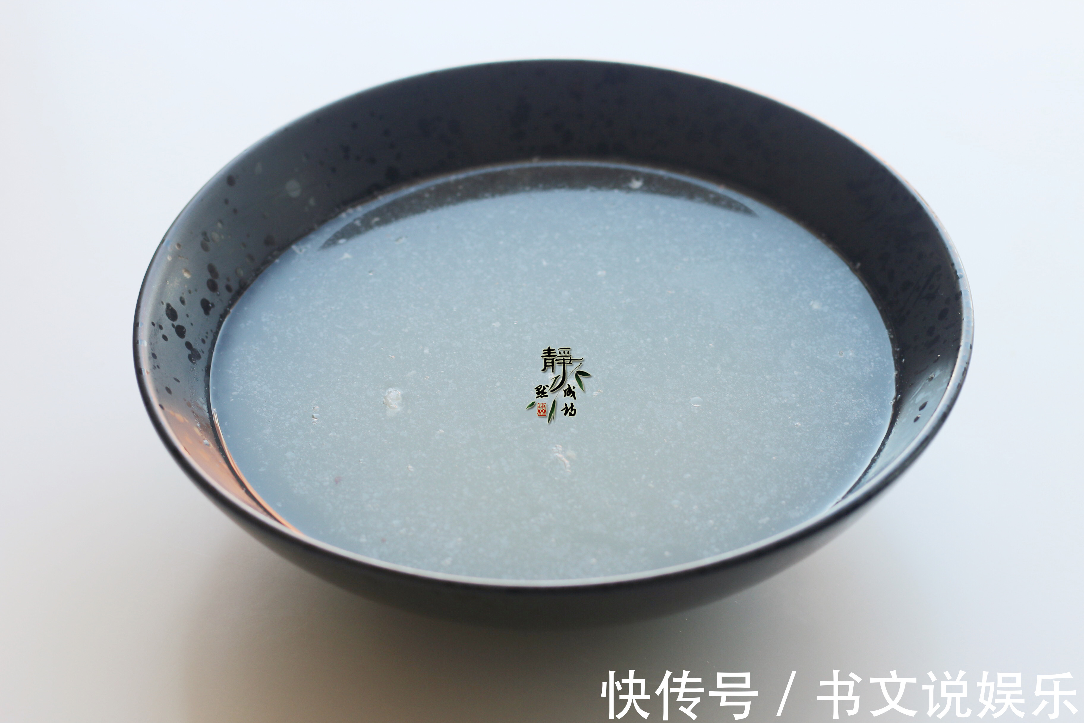 10分钟就能吃到嘴，豆腐此做法，简单有营养，汤也一口气喝光