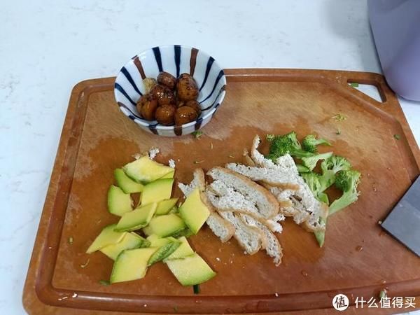 一个女人不吃饭，可以吃什么？瞧瞧我的轻食餐，几十年也吃不胖