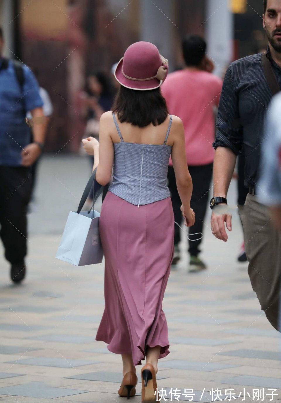 90后|美丽的女人充满自信,一个很有气场,90后的高级美女