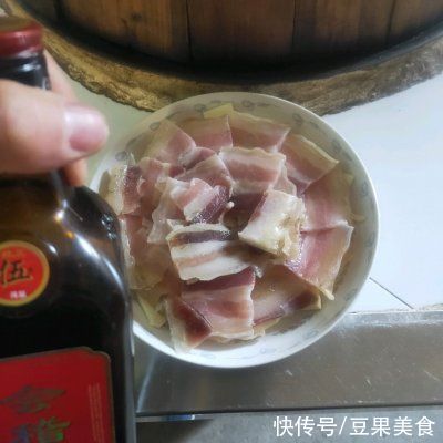 没有人可以逃得过咸肉蒸冬笋的美食诱惑