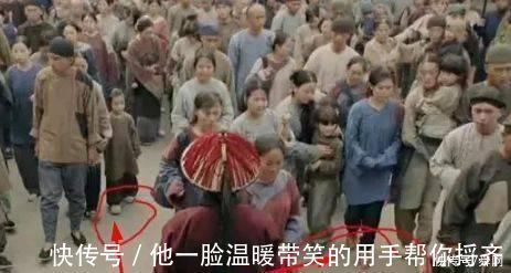 |搞笑的穿帮镜头,赵丽颖的小胡子贴歪了,网友导演你是在考验观众眼力吗