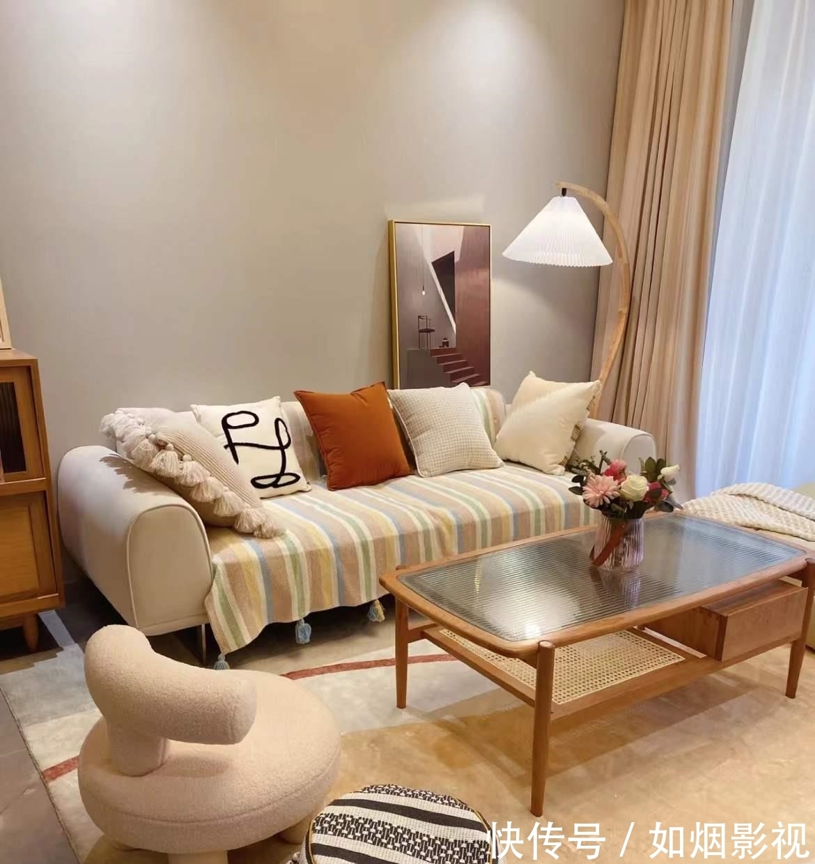 玻璃|江苏30岁独居女主,拒绝“过度装修”,网友:你可以搬出去住吗