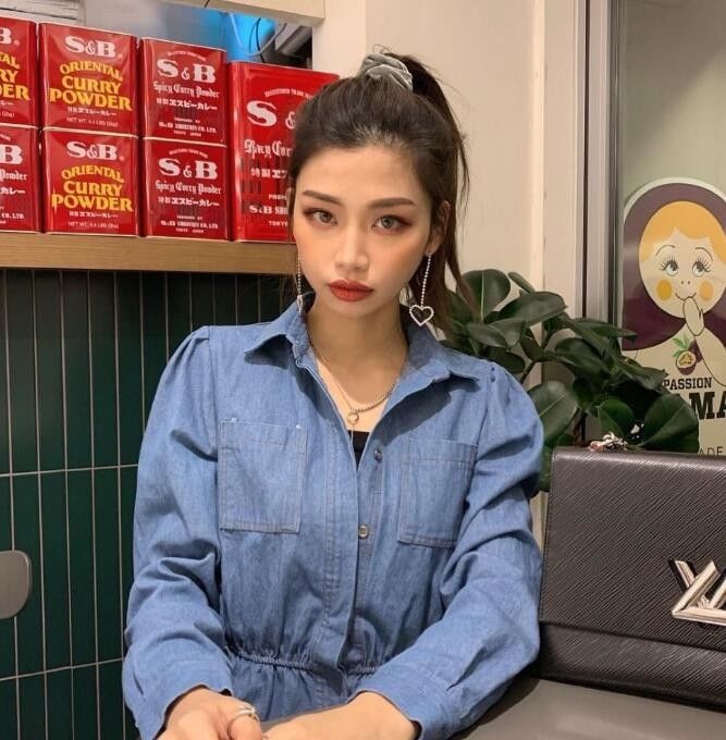 麻豆|长相很有辨识度的麻豆 厚唇浓颜的辣妹博主