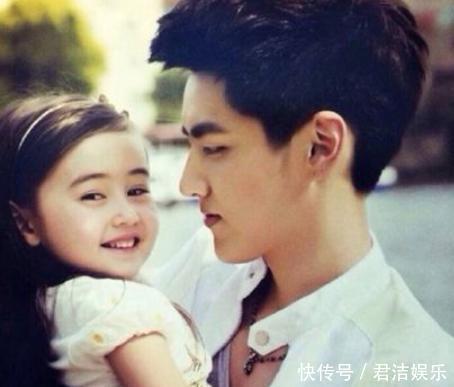 产妇|产妇生下双胞胎,产房外宝爸听到胎儿性别时,头也不回拔腿就跑