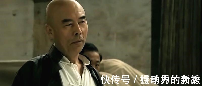 铁头@民国津门一混混,诨号“铁头太岁”,结果被打了个“万朵桃花开”!