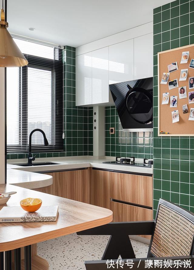 沐宸|她一人独居56㎡小宅,全屋温馨自然,与小猫相伴,生活幸福美满