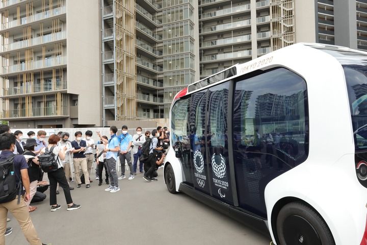 残奥村自动驾驶巴士致盲人运动员受伤所有相关车辆停止运行|东京残奥会| 事故发生