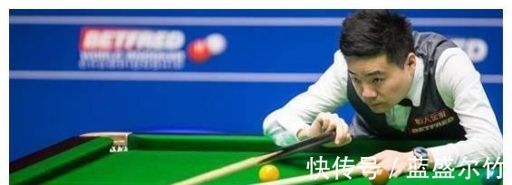 篮球|桌球王子丁俊晖,身价早已过亿,富二代娇妻颜值和身材都很奈斯!