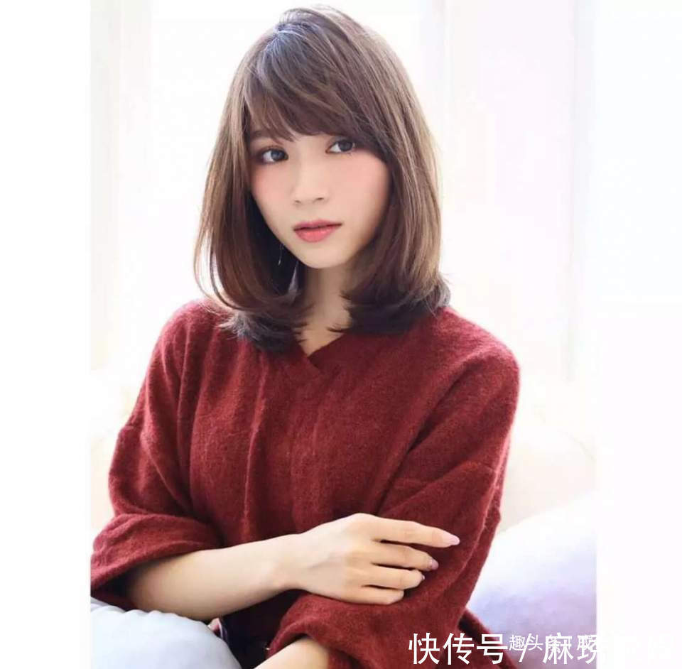 气质 45岁女人如何做出35岁的发型效果这四点一看就明白,减龄还时尚