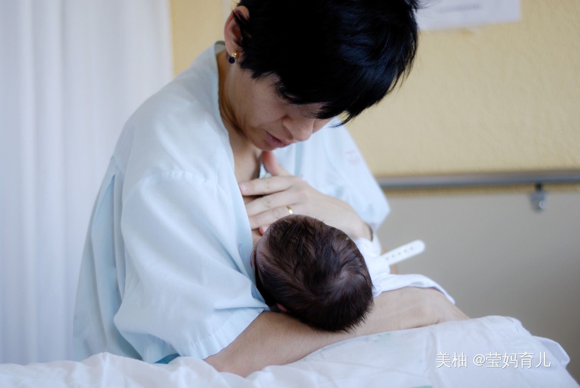 护理|三个月前宝宝长得快,护理牢记“三勤五不要”,奶奶和妈妈要记住