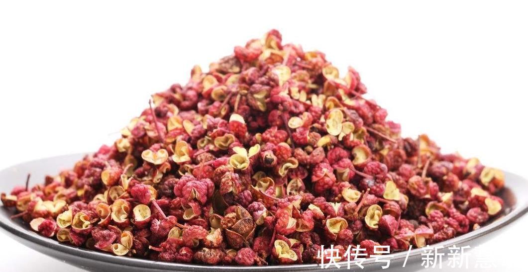 饭店里饺子好吃,加入这2种物质饺子好吃10倍,收藏好,包饺子