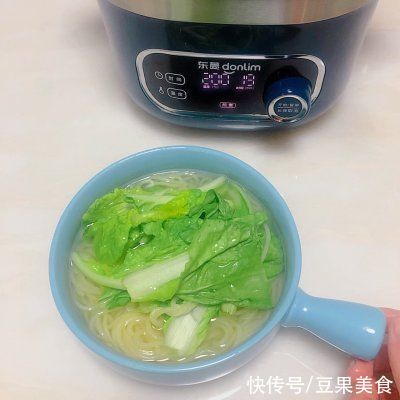 开胃小面，早餐一定要吃好！这样做，营养又美味