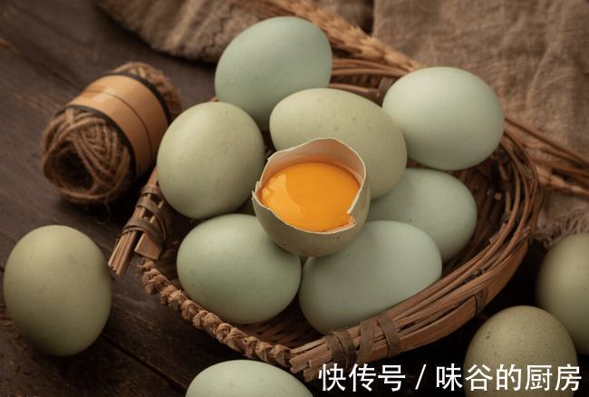 金针菇|建议中老年人,不管有钱没钱,多吃这5种食物,营养美味身体棒