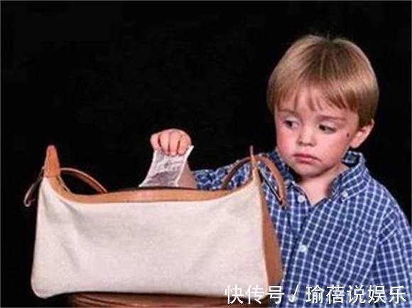 同学|孩子到了这个年龄就该给零花钱,晚了就可能会害了他,家长注意!