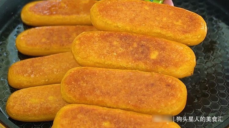 南瓜家常做法太好吃了，不放一滴水，香甜软糯不粘牙，孩子抢着吃