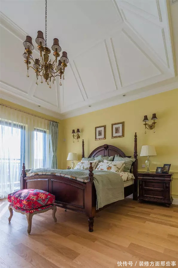 端景|200平美式别墅无主灯,但是凹吊顶上的射灯如星罗棋布的夜空