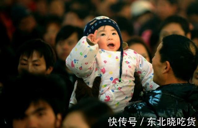 汪文华主持《曲苑杂坛》20年,与丈夫分居17年,这些年去哪了?