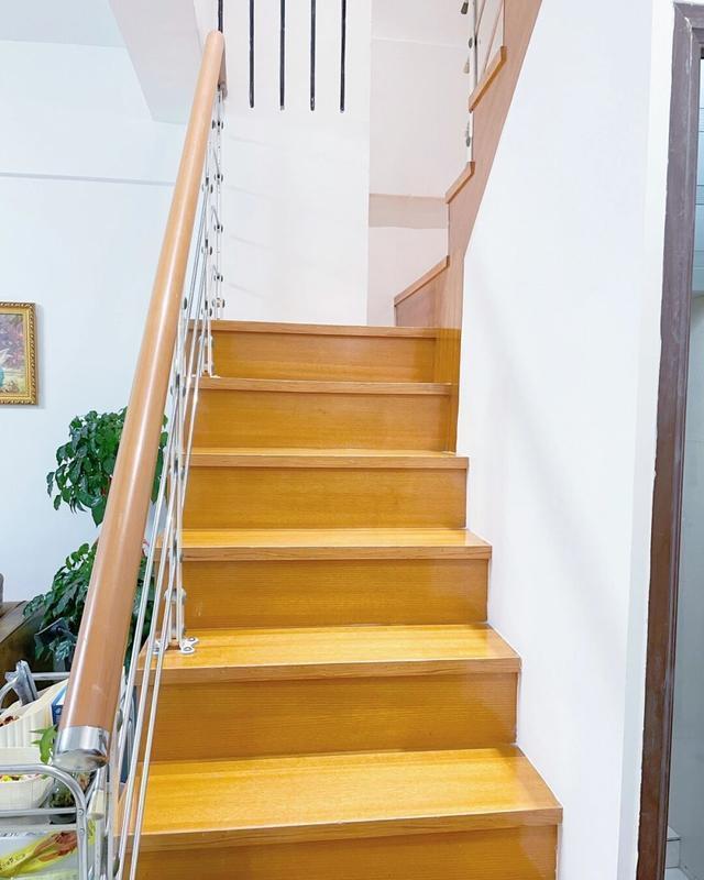 空间感|她家复式楼,入住几天非常满意,每天可以爬楼梯,真是一种享受
