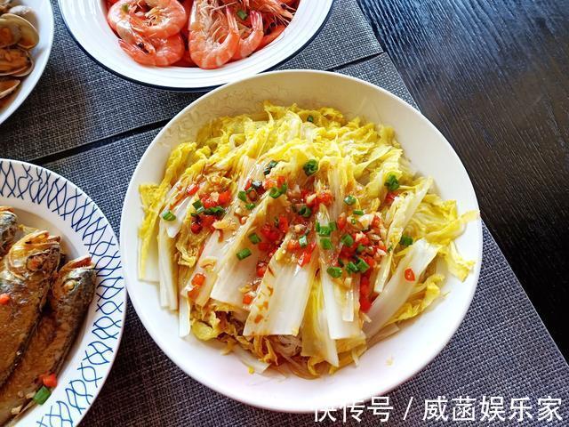 新春家宴10个菜，半小时左右就上桌，朋友夸老公倍有面子