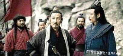 到底|张良与范增到底谁厉害看看项羽做的事就知道了,两人水平差很远