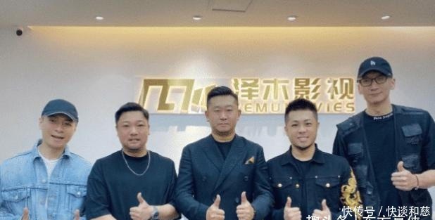 李小璐亮相北京影视公司,暗示要准备复出