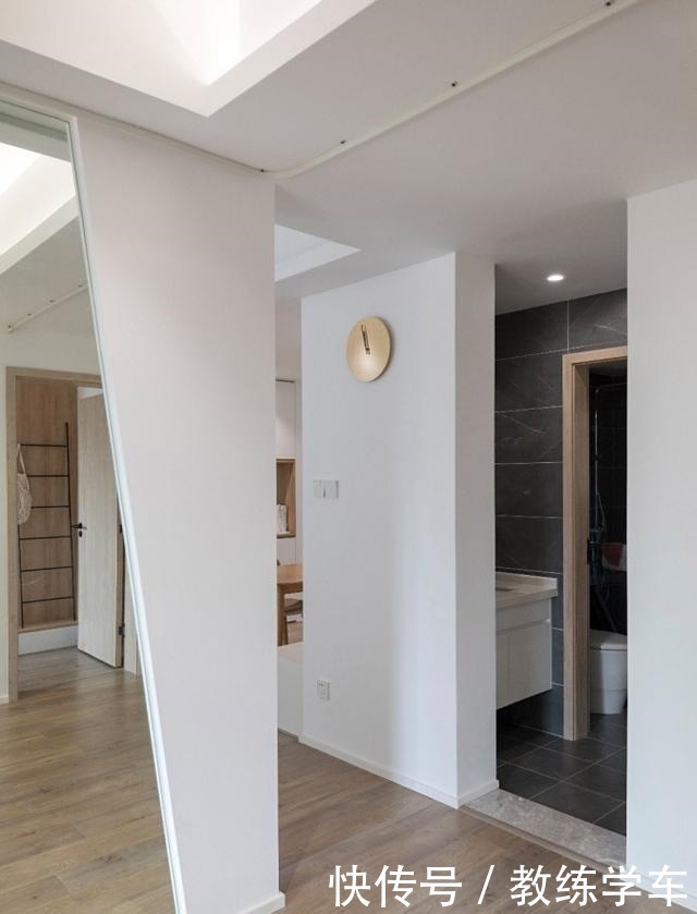 氛围|这装修初看不惊艳越看越喜欢，一进门就让人感觉很放松，值得参考！