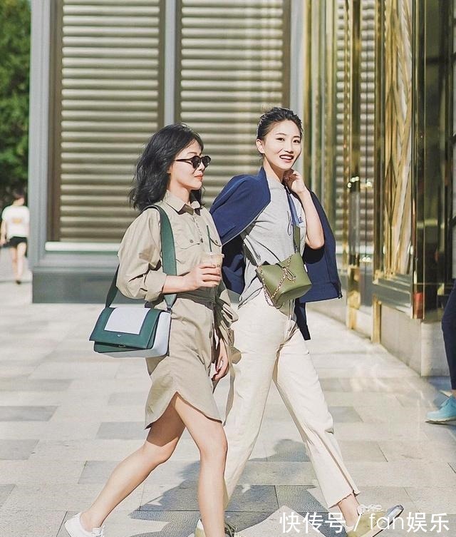 气质 这才是中年女人该有的打扮!膝下裙+平底鞋,四五十岁穿好时髦!