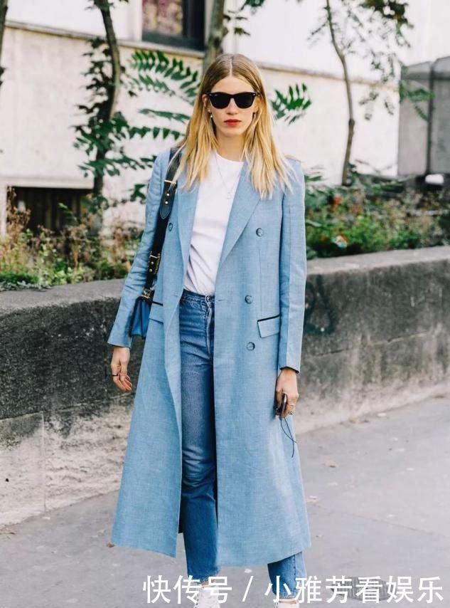 色系|不管大衣还是羽绒服,女人少买黑色,这4种颜色更高级,时髦减龄