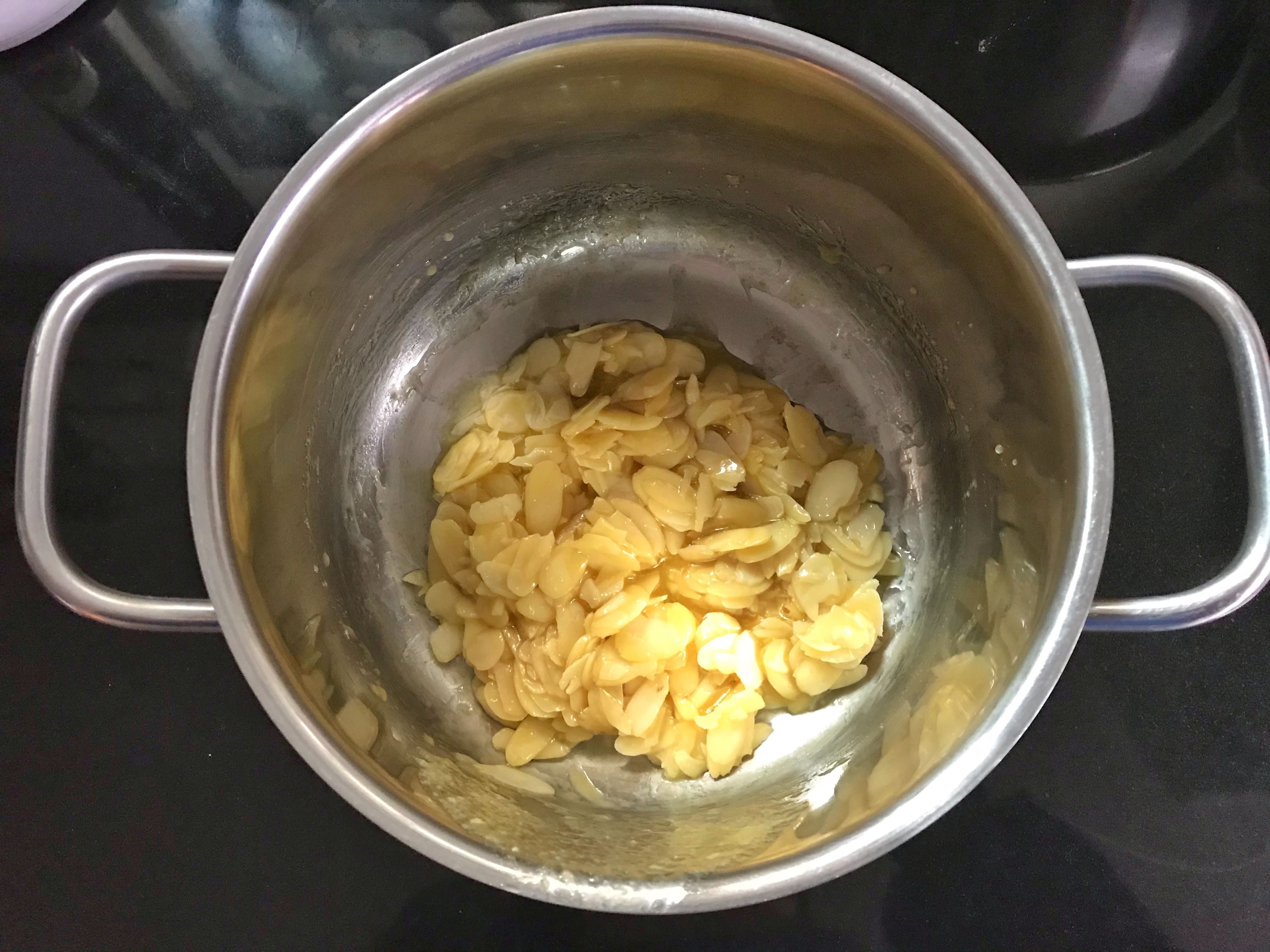  零难度的网红小零食，手残党就能做，香甜酥脆，好吃到停不下来