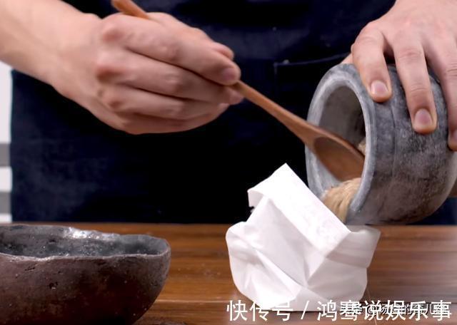 纱布袋|居家分享猪肚鸡的好吃做法，鲜香肉嫩，营养美味，孩子爱吃的美食