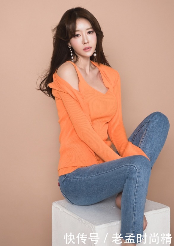 颜色|橘色上衣暖人心, 牛仔长裤最百搭, 打造属于自己的风格
