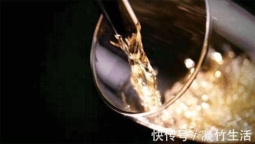 啤酒里加点这个，厨房油污一擦就干净，太省事啦