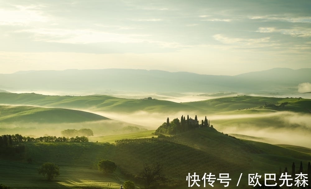 清晨$诗词里的清晨,有多少双眼睛睁开,就有多少个世界醒来