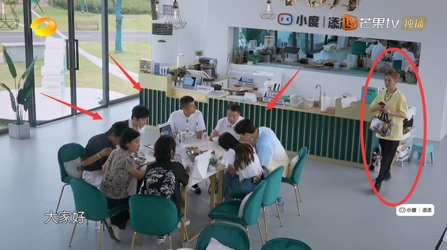 宁静|宁静不学做菜、最晚起床，无缘无故发脾气，黄晓明反应足够得体了