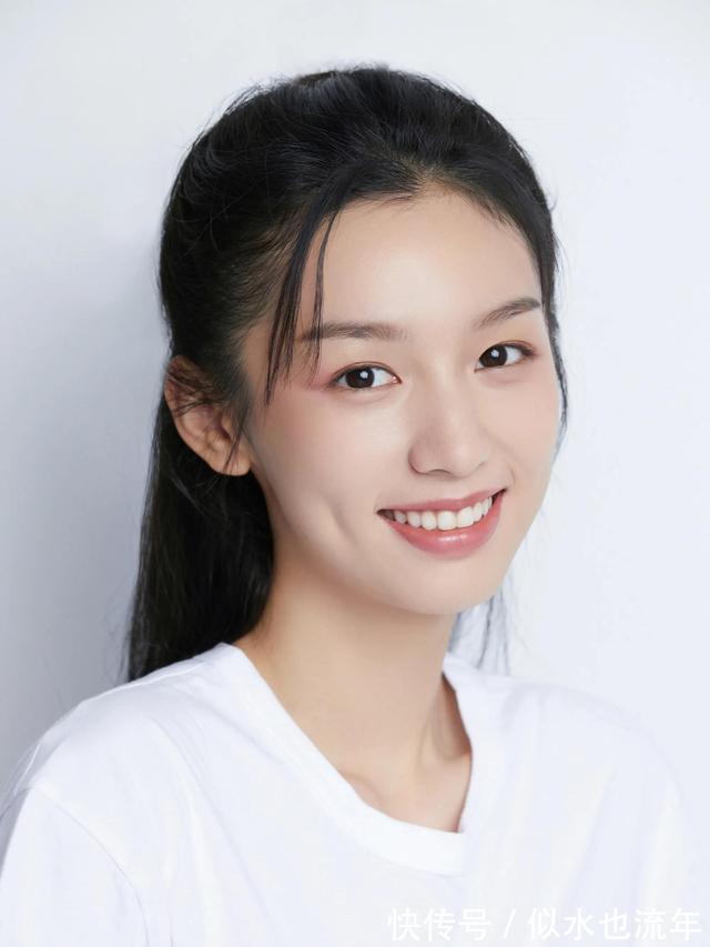 土棕|虽然小众品牌,但上嘴一看就很贵,真正的“富家女”口红色号推荐