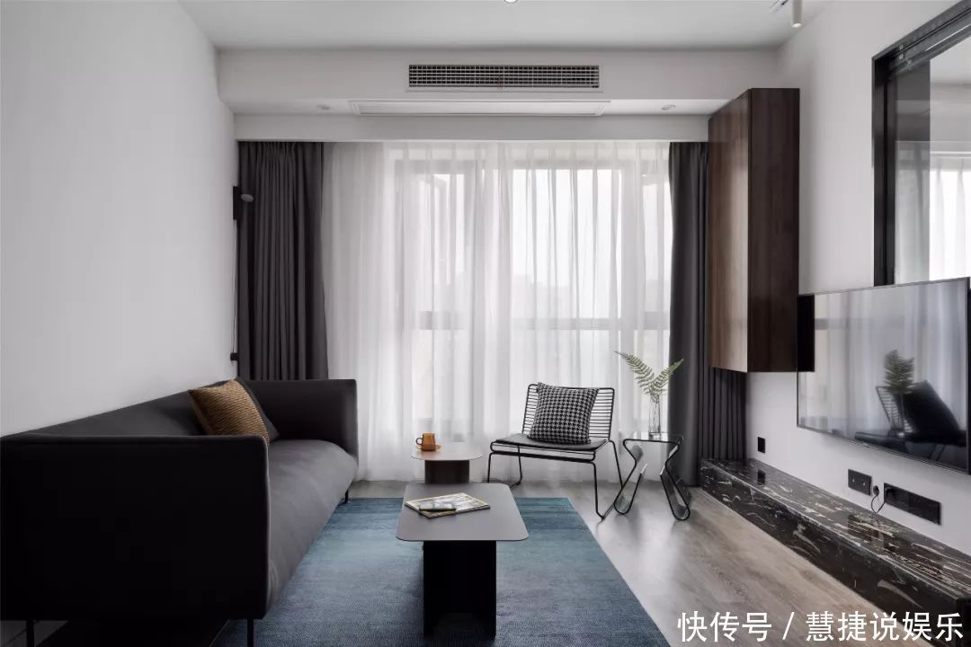 简约|33款高级灰的客厅,简约空间的高级感