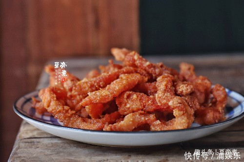 外酥肉嫩入口有味，最好吃的奥尔良小酥肉条，吃一口就停不下来