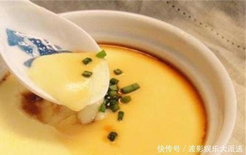 吃法|早餐吃蒸鸡蛋，还是煎鸡蛋？营养师：白水煮鸡蛋，才是营养的选择