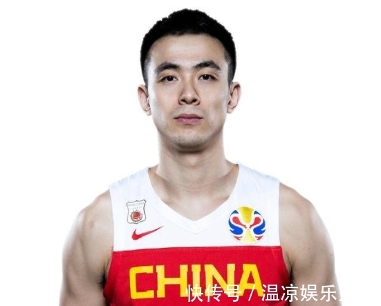 赵继伟|2连胜!给中国男篮球员打分,赵睿9分,赵继伟6分,1人满分