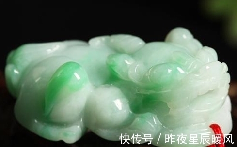 吊坠#给翡翠开光还有这么多的方式,如果你比较懒的话,就采取最后一种