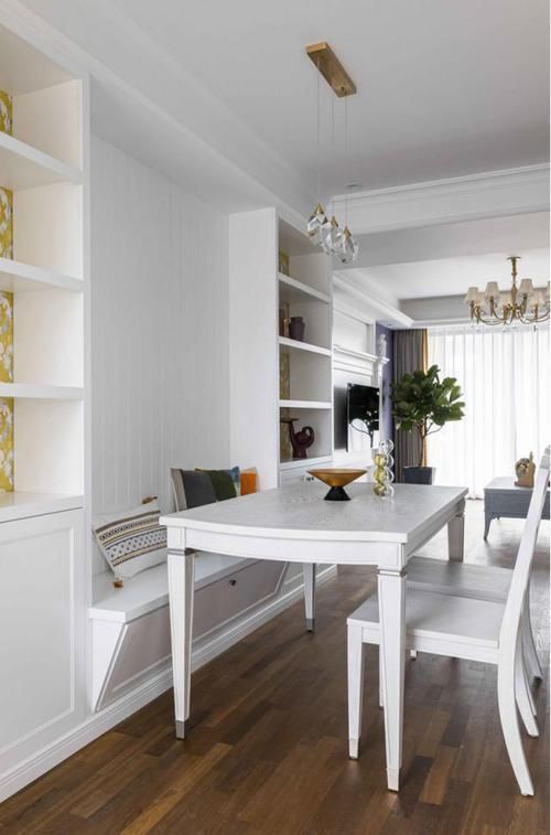 阳台上|93平现代简约风,壁炉式电视背景墙,简美如光的舒适宅