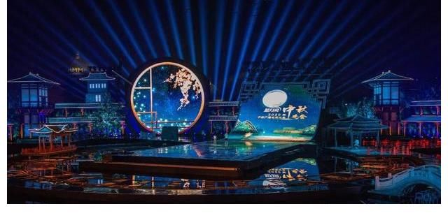 中秋|主持圈被整顿:央视用自家人?王一博因无证被迫“转岗”