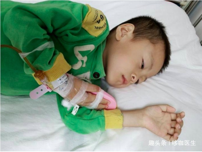 骨肉瘤|专家提醒儿童也会发生恶性肿瘤,家长要留心孩子这些方面的改变