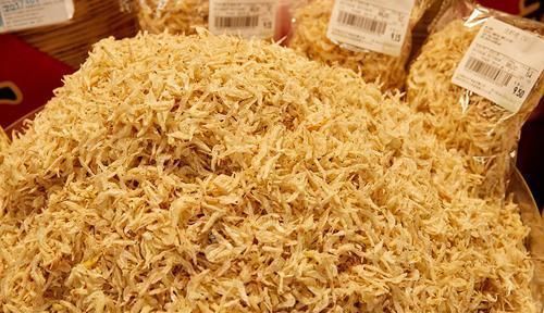 年纪大了,身体易缺钙,3种食物被称为“天然钙