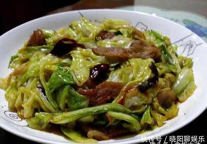 牛心菜|4道让人无法拒绝的菜,汤汁浇在米饭上拌匀,家人吃得超级满足!