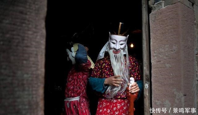 神秘|三星堆青铜面具因何神秘是“巫”的一种存在,现在应该被称艺术