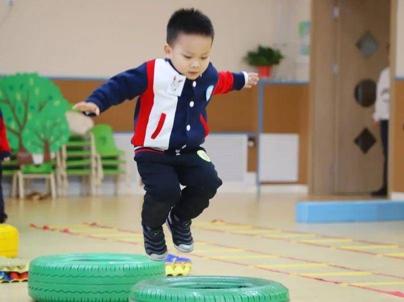 济南市|济南市七里山幼儿园连线临夏三幼开展教学交流活动