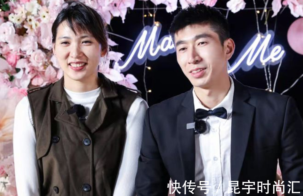 里约奥运会|喜讯！奥运冠军求婚成功，单膝下跪手拿婚戒，未婚妻同是奥运名将