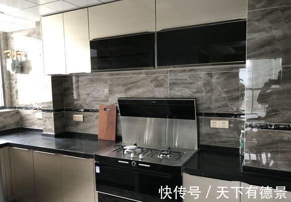客厅|83㎡小三房，一进门玄关很抢眼，客厅是亮点，忍不住晒晒