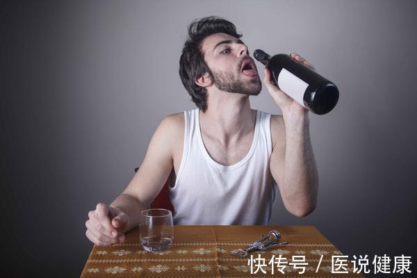 槟榔素|女子连续口腔溃疡一个月，为何最终查出舌癌？这6类人可得当心